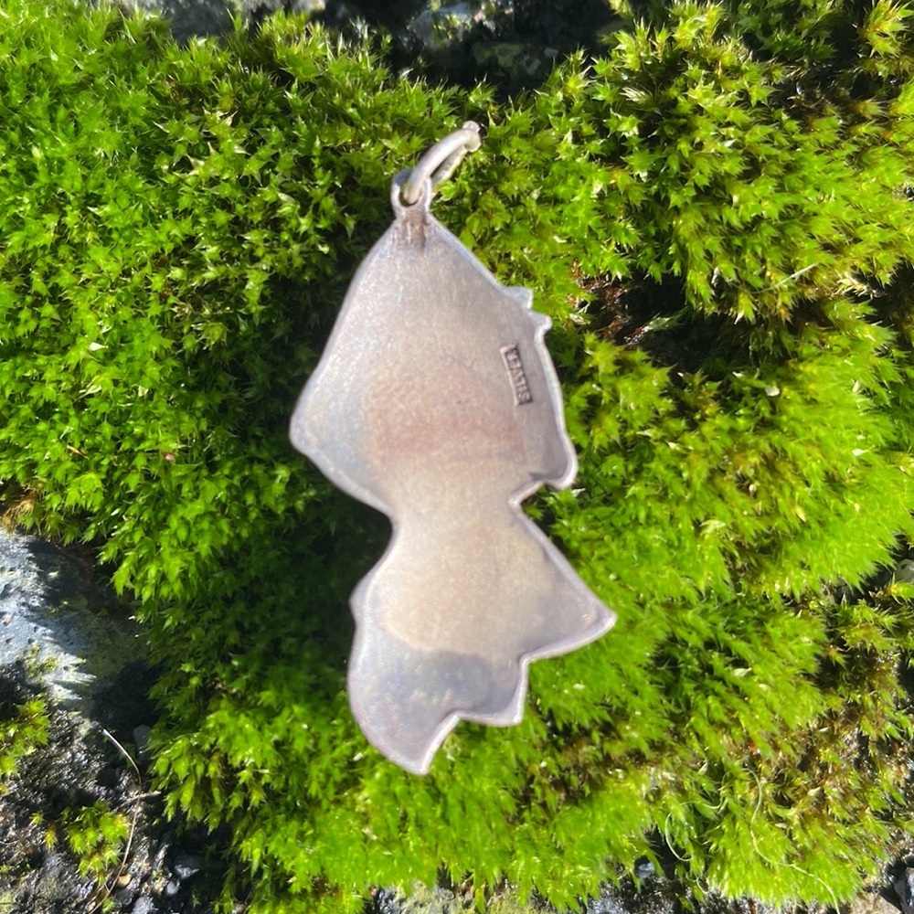*Sold*Silver Enamel Fish Pendant - Picture 2 of 3